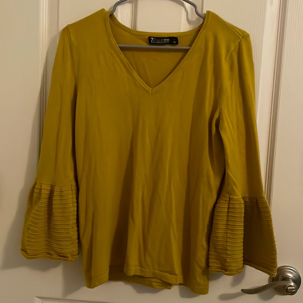 7th Avenue Mustard Yellow Tunic Bell Sleeves size S - Picture 2 of 10